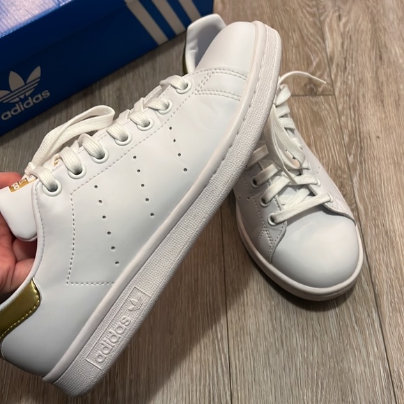 STAN SMITHS - Picture 4 of 10